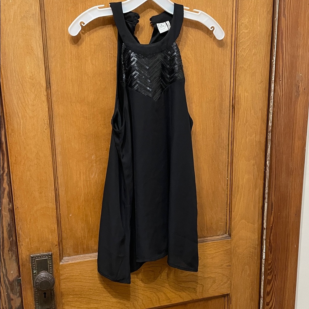 Paper Crane Elegant Black Top